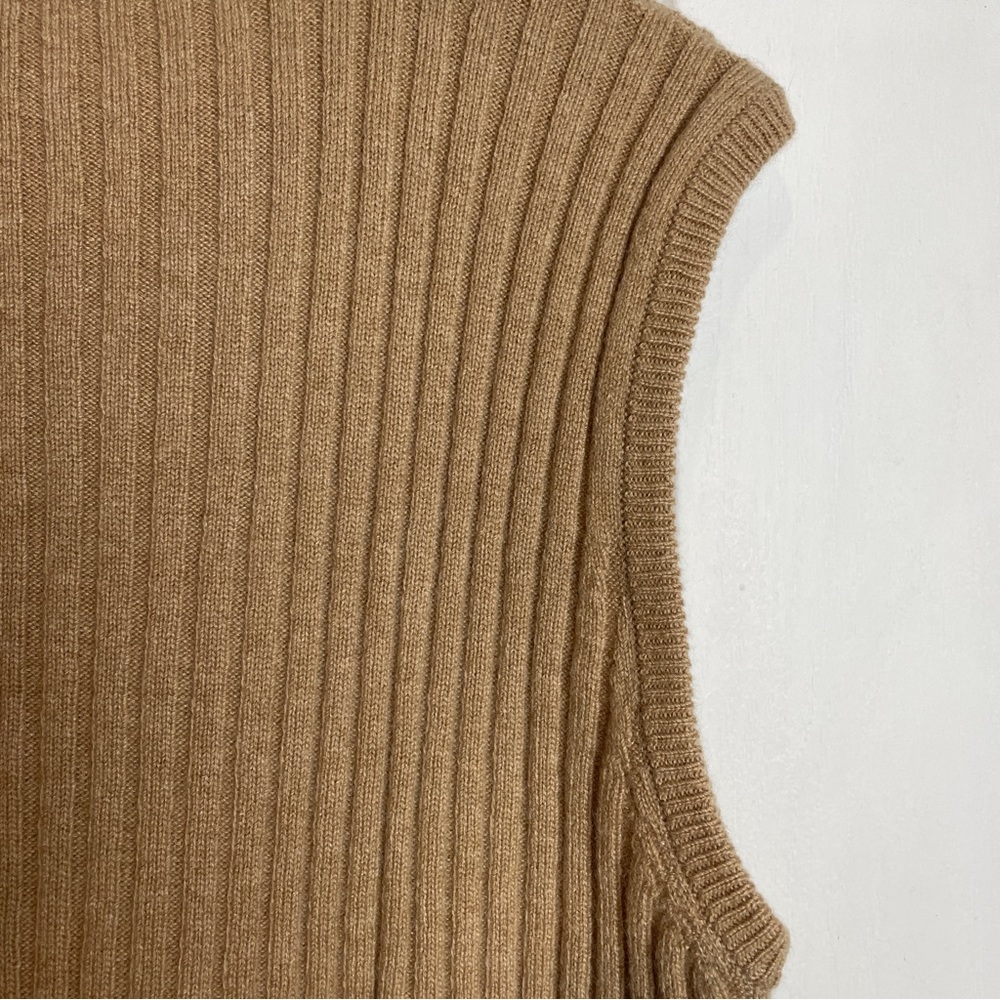 100% Cashmere BONZ Sweater Vest - Picture 4 of 10